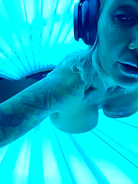 Ninasweden online show from March 15, 8:43 pm