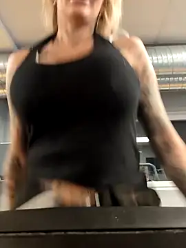 Ninasweden online show from March 15, 4:29 am