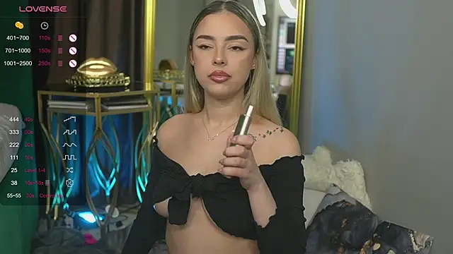 Snapshot of ScarletColes chatting on January 23, 11:05 pm ScarletColes online show from January 23, 11:05 pm