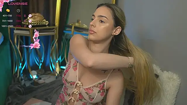 Snapshot of ScarletColes chatting on March 17, 10:28 pm ScarletColes online show from March 17, 10:28 pm