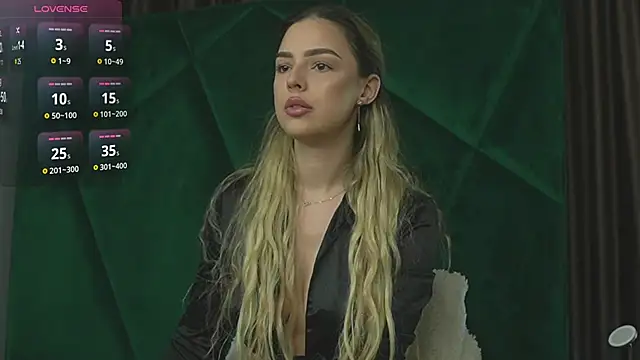 Snapshot of ScarletColes chatting on September 29, 10:14 pm ScarletColes online show from September 29, 10:14 pm