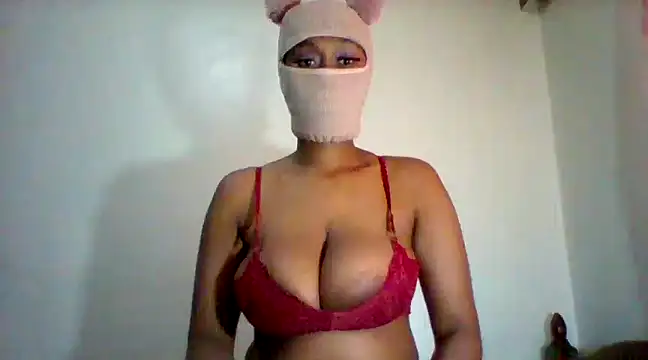 Snapshot of THUEBA17 chatting on January 31, 9:27 am THUEBA17 online show from January 31, 9:27 am