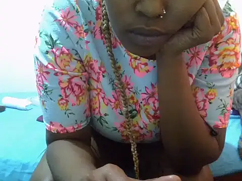 Snapshot of THUEBA17 chatting on October 10, 9:41 am THUEBA17 online show from October 10, 9:41 am