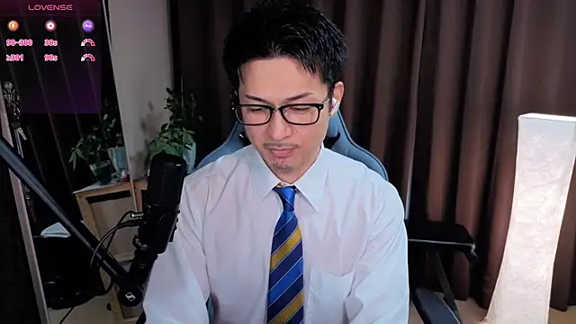 Snapshot of HARU-outdoor-x chatting on December 3, 2:16 pm HARU-outdoor-x online show from December 3, 2:16 pm