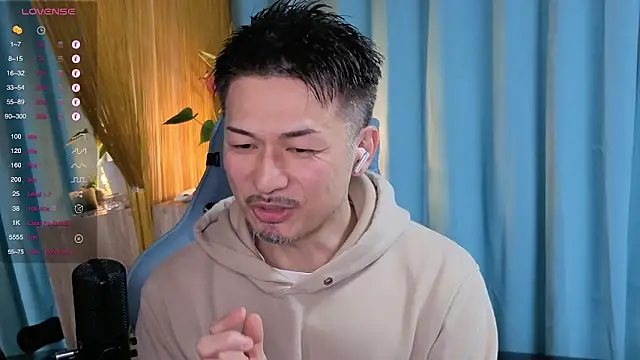 Snapshot of HARU-outdoor-x chatting on March 21, 2:18 pm HARU-outdoor-x online show from March 21, 2:18 pm