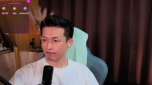 Snapshot of HARU-outdoor-x chatting on October 2, 2:13 pm HARU-outdoor-x online show from October 2, 2:13 pm