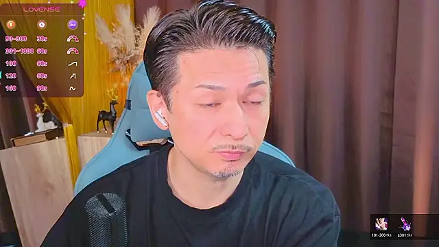 Snapshot of HARU-outdoor-x chatting on October 11, 2:37 pm HARU-outdoor-x online show from October 11, 2:37 pm