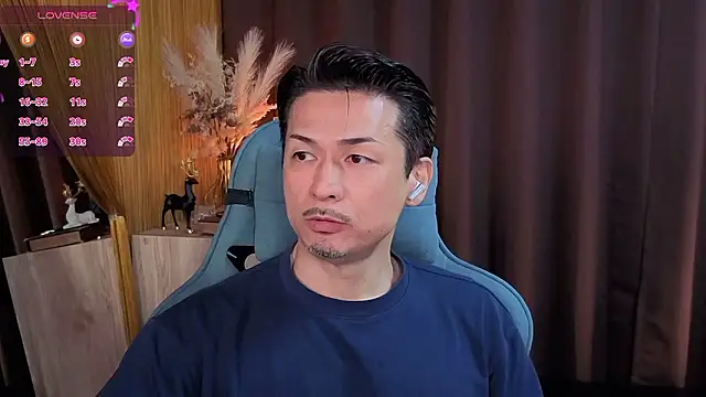 Snapshot of HARU-outdoor-x chatting on October 15, 1:55 pm HARU-outdoor-x online show from October 15, 1:55 pm