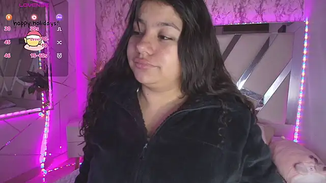 Miaa Smiith1 online show from December 12, 11:40 am