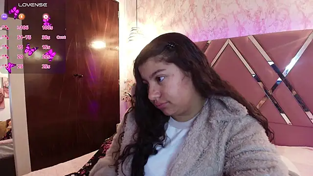 Miaa Smiith1 online show from March 3, 12:16 pm