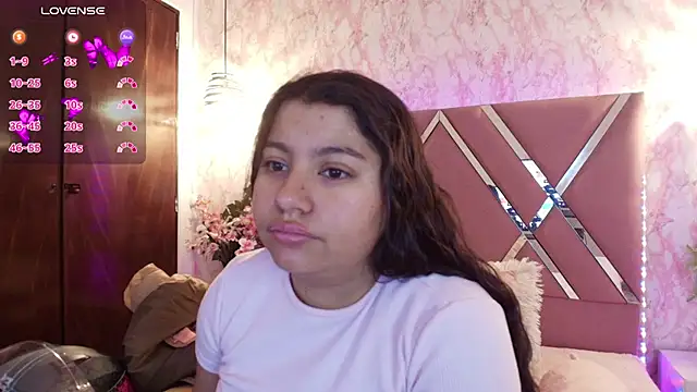 Miaa Smiith1 online show from March 7, 12:12 pm