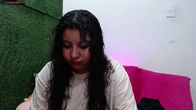 Miaa Smiith1 online show from November 5, 10:04 am