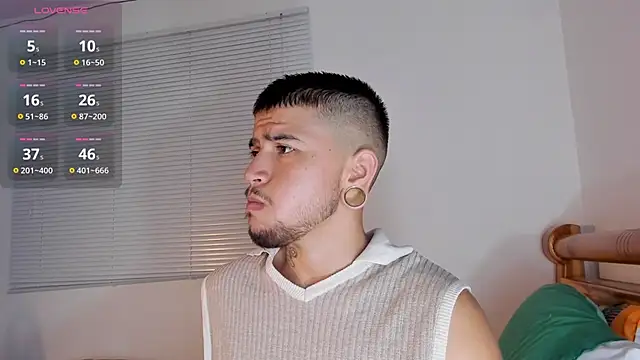 ftmphilip  online show from November 23, 12:54 am