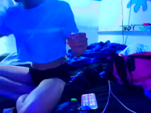 watermellonpussy online show from December 7, 3:04 am