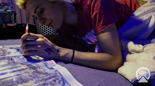 watermellonpussy online show from February 18, 6:37 pm