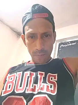 Snapshot of fkoito chatting on November 4, 12:21 am fkoito online show from November 4, 12:21 am