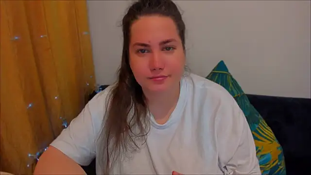 Snapshot of _madalexa_ chatting on December 10, 2:50 pm madalexa online show from December 10, 2:50 pm