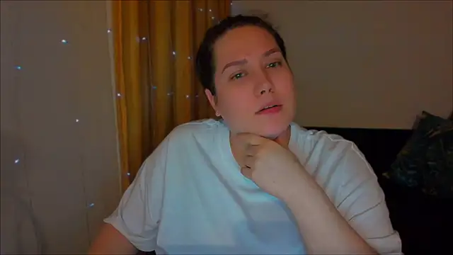 Snapshot of _madalexa_ chatting on December 19, 4:46 pm madalexa online show from December 19, 4:46 pm