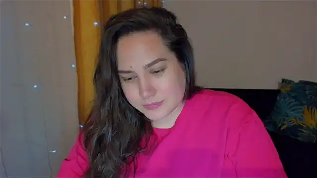 Snapshot of _madalexa_ chatting on January 25, 8:00 pm madalexa online show from January 25, 8:00 pm