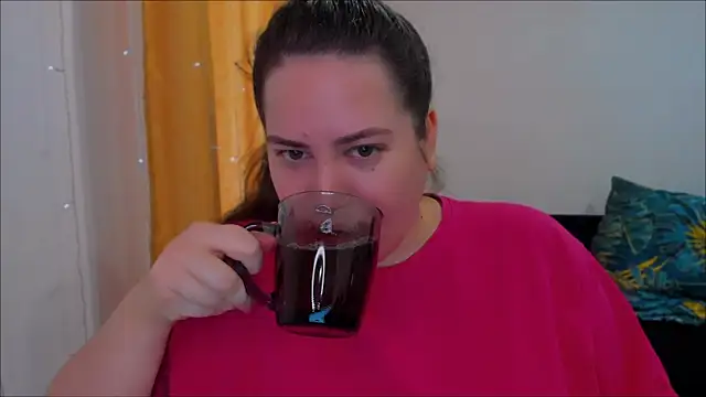 Snapshot of _madalexa_ chatting on January 27, 7:45 am madalexa online show from January 27, 7:45 am