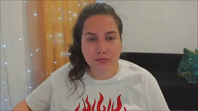 Snapshot of _madalexa_ chatting on September 15, 5:24 pm madalexa online show from September 15, 5:24 pm