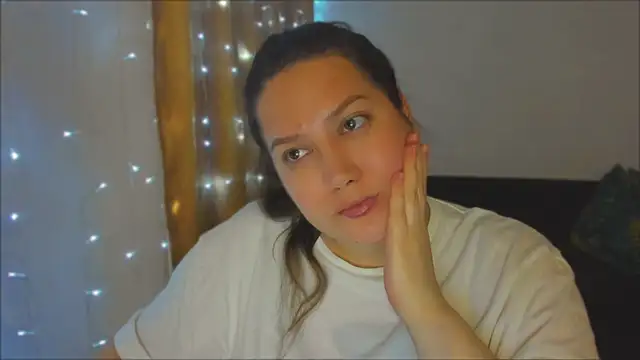 Snapshot of _madalexa_ chatting on September 19, 10:43 pm madalexa online show from September 19, 10:43 pm