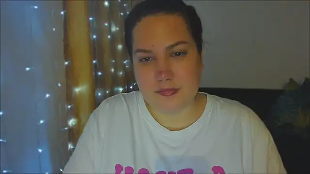 Snapshot of _madalexa_ chatting on October 7, 9:34 pm madalexa online show from October 7, 9:34 pm