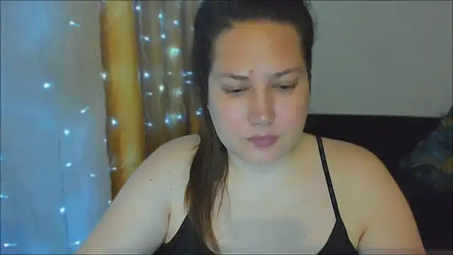 Snapshot of _madalexa_ chatting on October 28, 10:34 pm madalexa online show from October 28, 10:34 pm