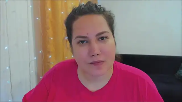 Snapshot of _madalexa_ chatting on November 10, 12:15 pm madalexa online show from November 10, 12:15 pm