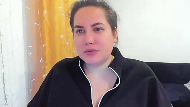 Snapshot of _madalexa_ chatting on February 27, 7:25 pm madalexa online show from February 27, 7:25 pm