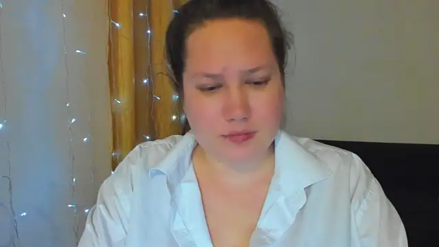 Snapshot of _madalexa_ chatting on March 3, 10:04 pm madalexa online show from March 3, 10:04 pm