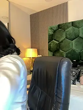 Snapshot of GabriellaFerrer chatting on January 10, 11:11 am GabriellaFerrer online show from January 10, 11:11 am