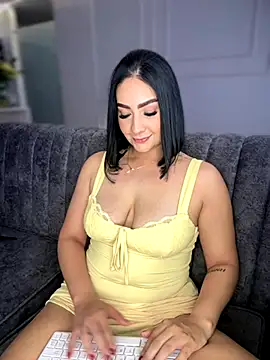 Snapshot of GabriellaFerrer chatting on September 15, 8:42 pm GabriellaFerrer online show from September 15, 8:42 pm
