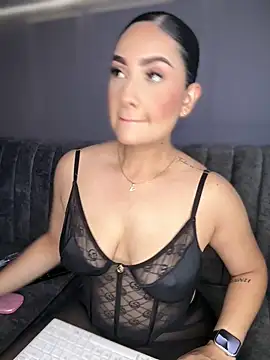 Snapshot of GabriellaFerrer chatting on September 20, 11:11 am GabriellaFerrer online show from September 20, 11:11 am