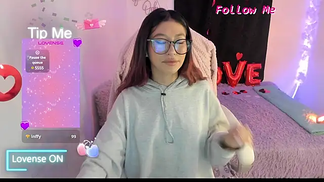 Sofia thomson1 t online show from February 19, 10:56 am