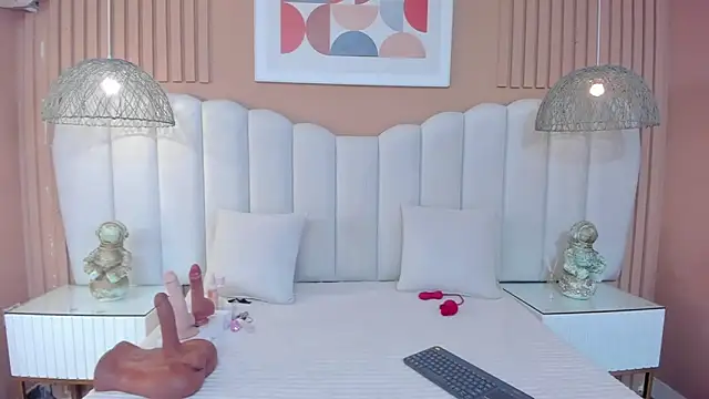 Sara Vanegas online show from February 28, 10:27 am