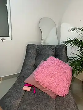 Roxanne 08 online show from December 17, 11:27 pm