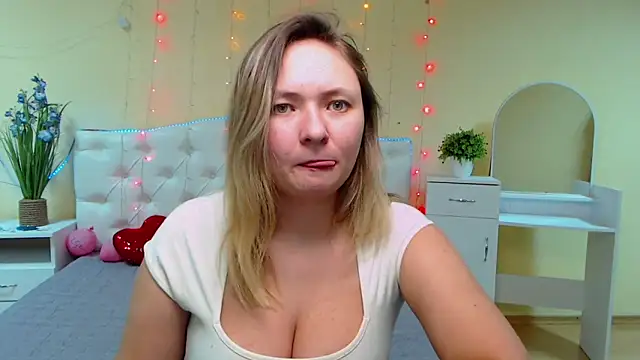 SallyVerda online show from January 30, 9:47 pm