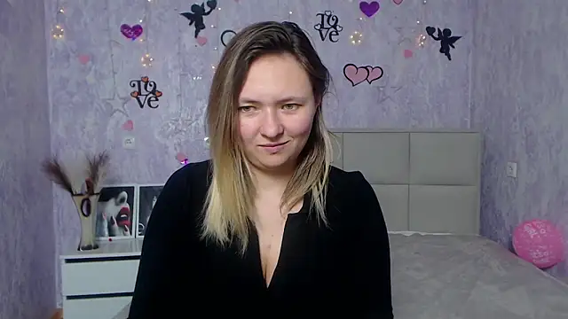 SallyVerda online show from February 8, 1:32 am