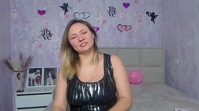 SallyVerda online show from February 14, 2:18 am