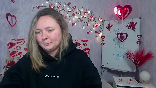 SallyVerda online show from February 12, 8:37 pm