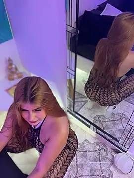 Amber Martins  online show from April 19, 12:33 am