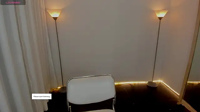 Dayanna tecca online show from March 22, 7:50 pm