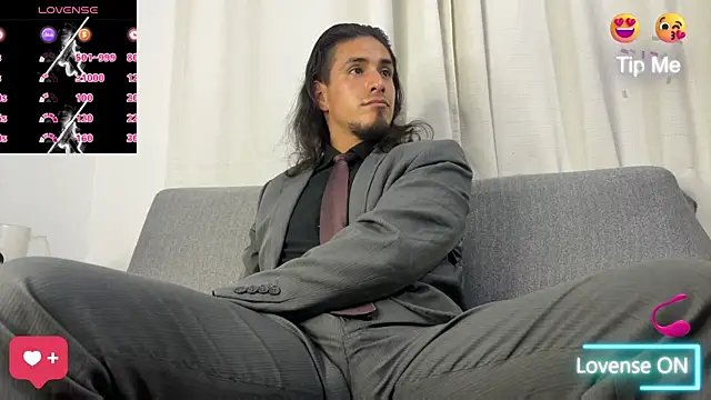 Tom blunt96 online show from November 10, 5:06 am