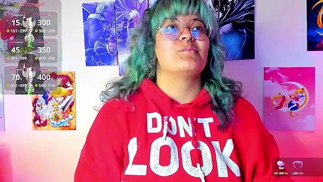 Snapshot of lucky-leah chatting on February 3, 10:21 pm lucky-leah online show from February 3, 10:21 pm