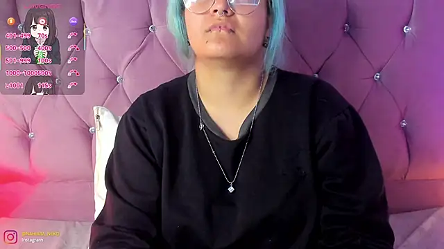 Snapshot of lucky-leah chatting on March 21, 7:00 am lucky-leah online show from March 21, 7:00 am