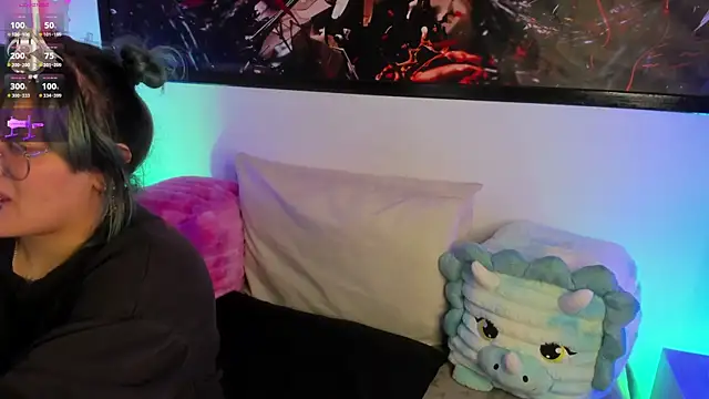 lucky-leah online show from July 26, 3:47 am