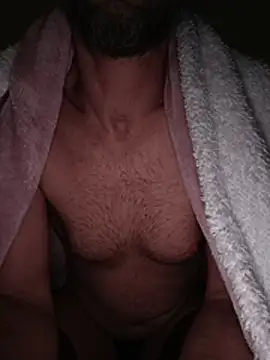 niesmialy39oon online show from December 5, 7:43 pm