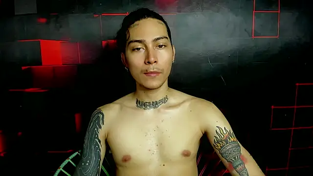 chromeheart  online show from April 12, 8:58 pm