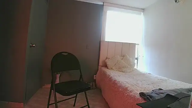 arteverena online show from March 1, 9:04 pm